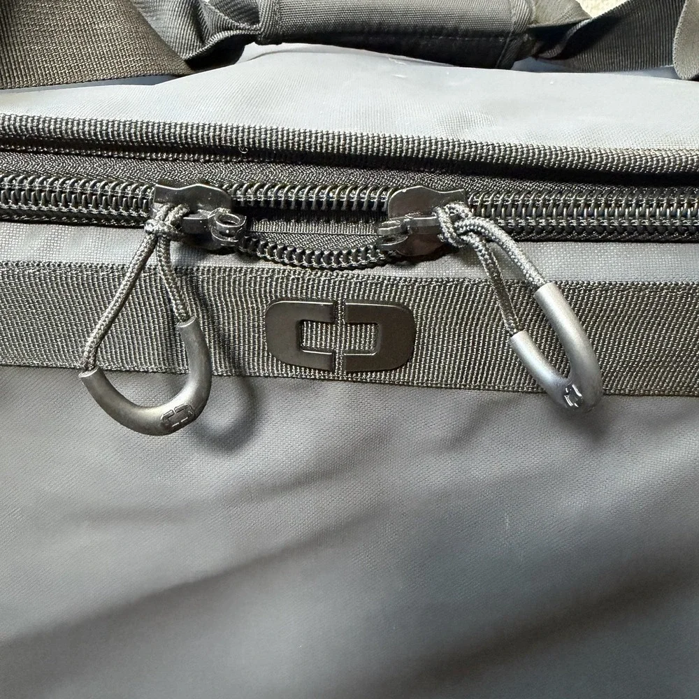 NWT OGIO Gear Mega Cube Zip-Top Gear Bag Tote w/ Handle - Black